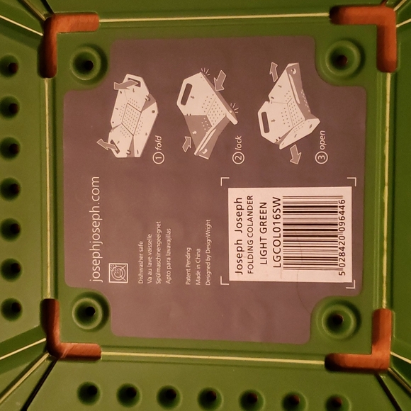 Joseph Joseph Folding Colander - Picture 3 of 4
